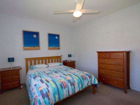 Sandcastle 7 With WiFi - Accommodation Daintree 3