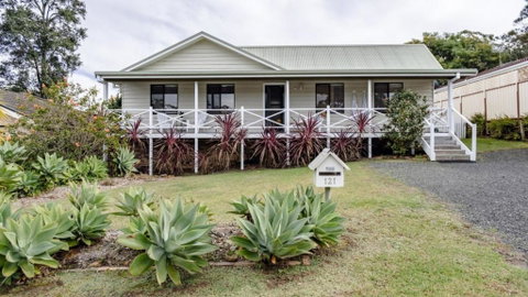 Sandy Cottage - Accommodation Daintree 0