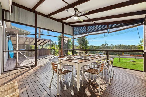 SandyPotato Your Beach Home - Accommodation Daintree 2