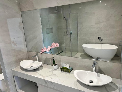 Sixty Six Boutique Apartments - Accommodation Daintree 2
