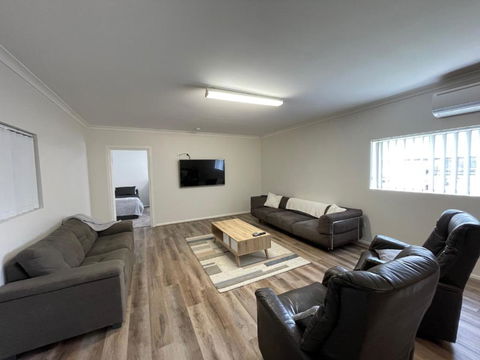 Springfield Stay - Accommodation Daintree 0
