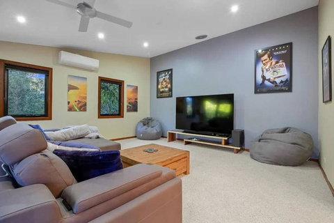 Summer Is Here! Enjoy Exclusive Access For 9, Pool, Media Room, Acreage Estate In Magical Sunshine Coast - Accommodation Daintree 0