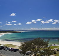 Beachpoint Unit 401 28 North Street - Accommodation Daintree