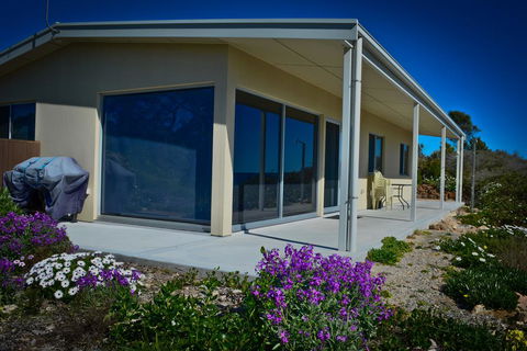 Beachside - Accommodation Daintree 3