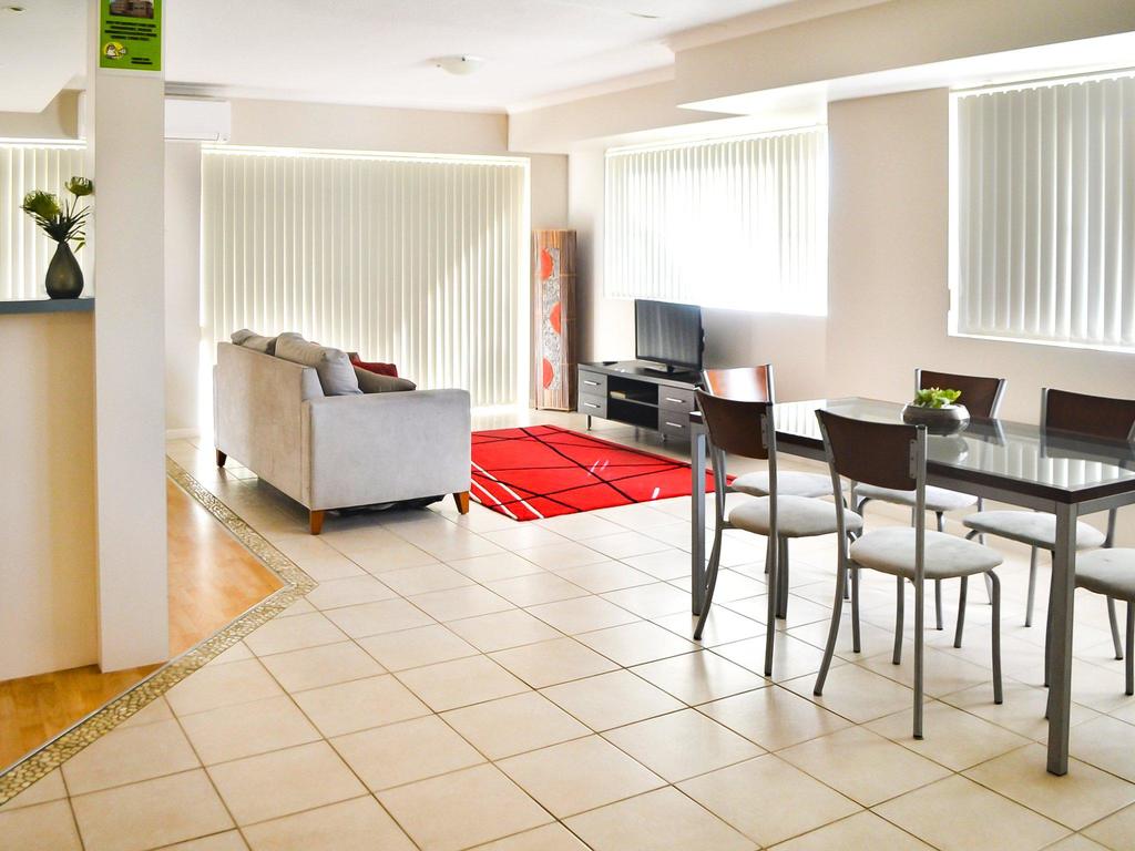 Tuncurry NSW Accommodation Daintree