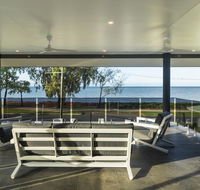 Beachside Bliss in Clifton Beach - Accommodation Daintree