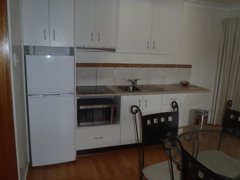 Beachside Holiday Units - Accommodation Daintree 2