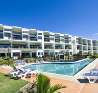 Beachside Magnetic Harbour Apartments - Accommodation Daintree