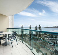 Beachside Mooloolaba Apartment with a View - Accommodation Daintree