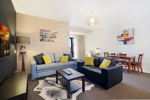 Beau Monde Apartments Newcastle - Boulevard Apartments - Accommodation Daintree 1