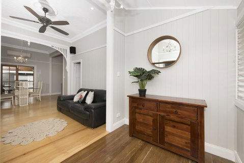 Beautiful Queenslander - Accommodation Daintree 3