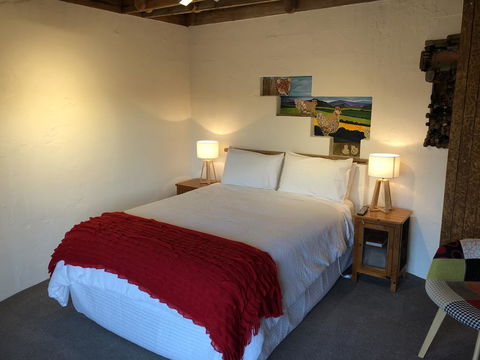 Bed In A Shed Too - Accommodation Daintree 2