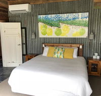 Bed in a Shed Vineyard Stay - Accommodation Daintree