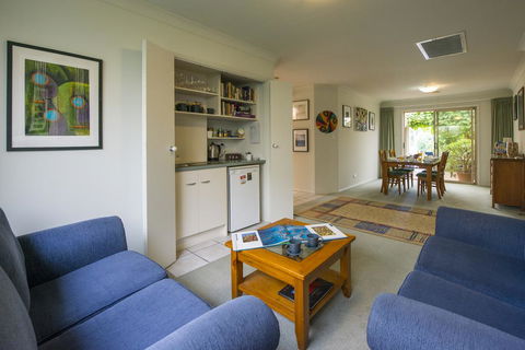 Bellevue Bed & Breakfast - Accommodation Daintree 0