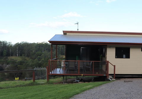 Bellthorpe Stays - Accommodation Daintree 1