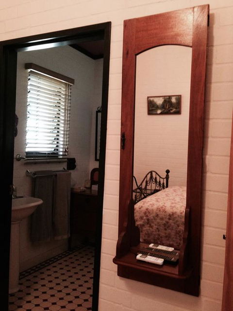 Belvoir B&B Cottages - Accommodation Daintree 3