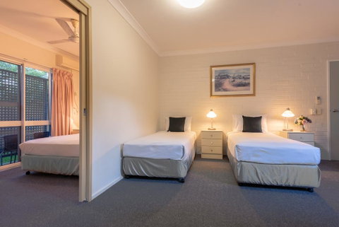 Benson Court Motel - Accommodation Daintree 2