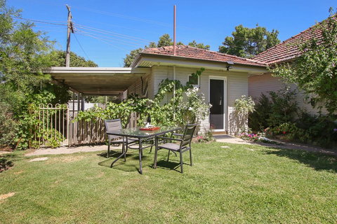 Benson House & Benson Lodge - Accommodation Daintree 3