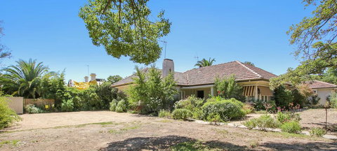 Benson House & Benson Lodge - Accommodation Daintree 1