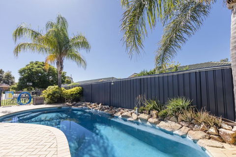 Best Western Ambassador Motor Inn & Apartments - Accommodation Daintree 3