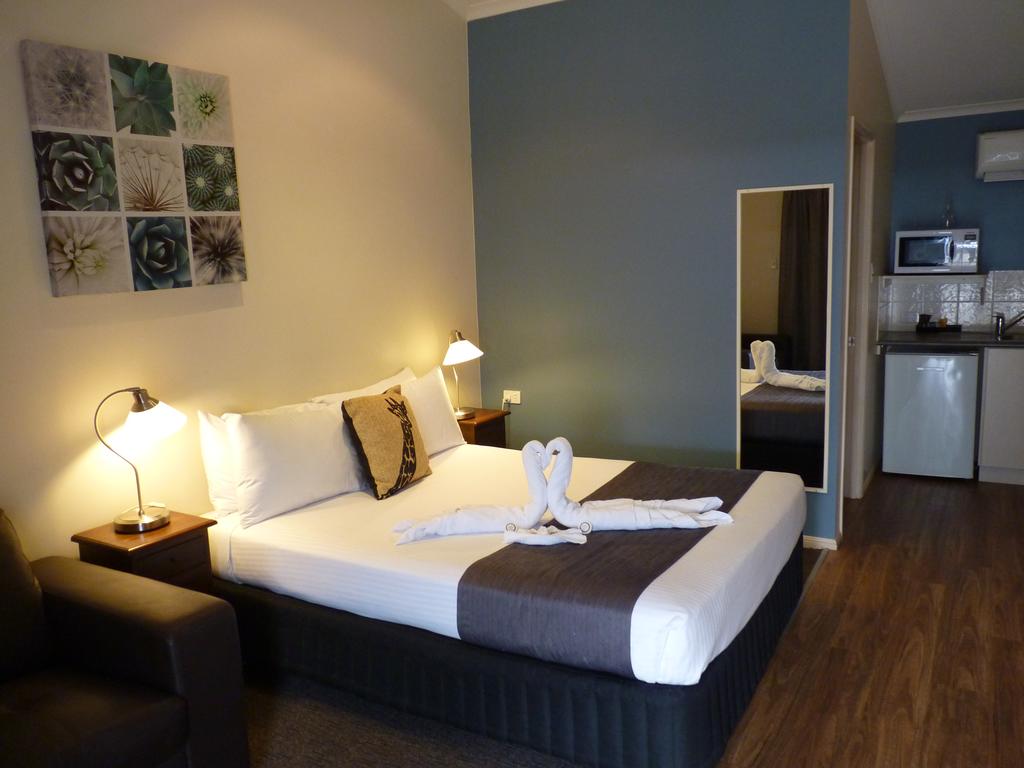 Caboolture QLD Accommodation Daintree