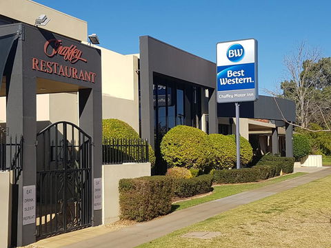 Best Western Chaffey Motor Inn - Accommodation Daintree 0