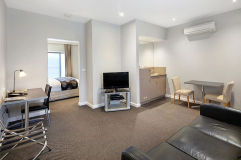 Best Western Plus Ballarat Suites - Accommodation Daintree 2