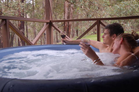 Beyonderup Falls Adult Retreat - Accommodation Daintree 0