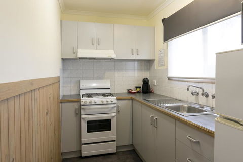 BIG4 Albury Tourist Park - Accommodation Daintree 3