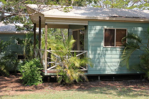 Big4 Aussie Outback Oasis Holiday Park - Accommodation Daintree 3