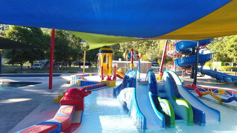BIG4 Cania Gorge Holiday Park - Accommodation Daintree 0