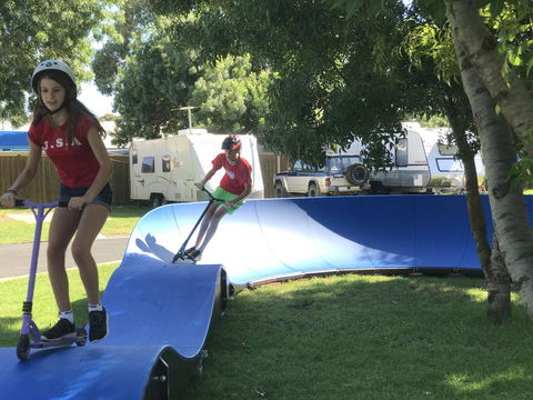 BIG4 Mornington Peninsula Holiday Park - Accommodation Daintree 3