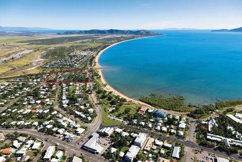 BIG4 Rowes Bay Beachfront Holiday Park - Accommodation Daintree 0