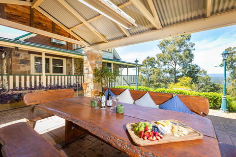 Bimbadeen Mountain Retreat - Accommodation Daintree 1