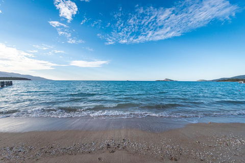 Birdsong House- Dingo Beach - Accommodation Daintree 1