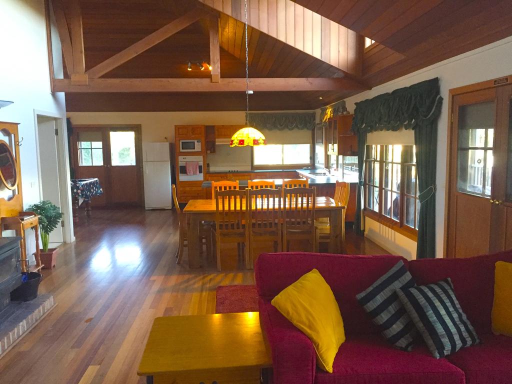 Bandon Grove NSW Accommodation Daintree