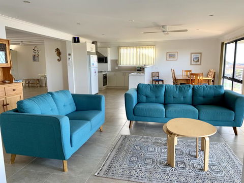 Blakeney Holiday House - Accommodation Daintree 1