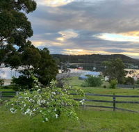 Blossoms on the Bay - Nubeena - Accommodation Daintree