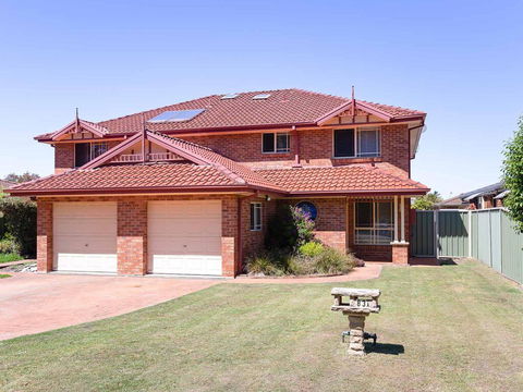 Blue Bay, 83a Rocky Point Road - Foxtel & Air Conditioning Downstairs - Accommodation Daintree 0