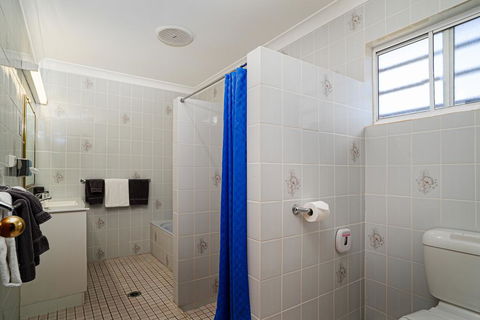 Blue Diamond Motor Inn - Accommodation Daintree 2