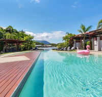 Blue Lagoon Lakeside Apartment - Accommodation Daintree