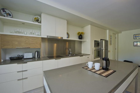 Blue On Blue Apartment 921 - Accommodation Daintree 0