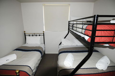 Blues Air 3 - Accommodation Daintree 2