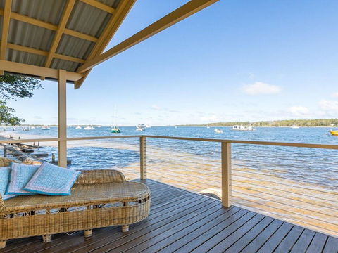Bluewater - Riverfront Location With Water Views - Accommodation Daintree 0