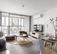 Boho on Morphett-In the heart of the CBD - Wifi - Nespresso - Netflix - Accommodation Daintree