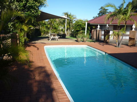 Bomaderry Motor Inn - Accommodation Daintree 0