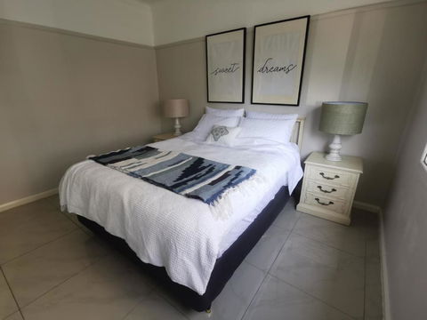 Three Bedrooms House - Accommodation Daintree 0