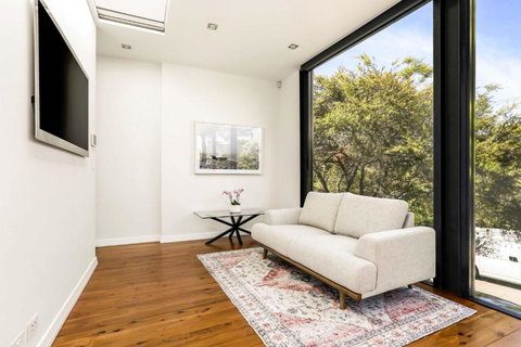 Woollahra House Beautiful 3 Bedroom Terrace - Accommodation Daintree 3