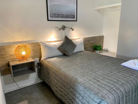 Y Motels Kingaroy - Accommodation Daintree 1
