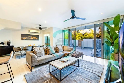 ZEN ARCTIC Luxury 2-Story T/House + Pool & Markets - Accommodation Daintree 0